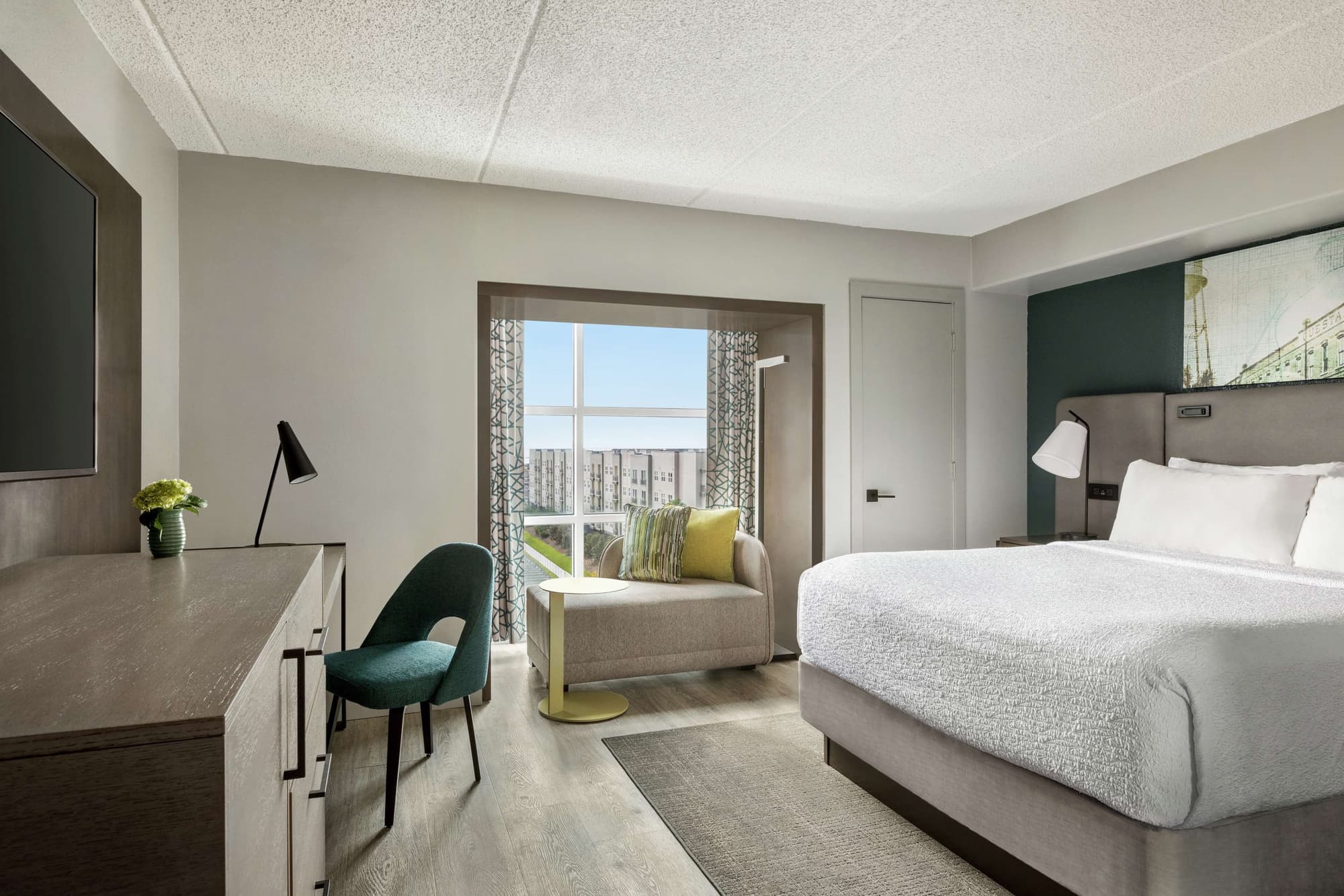 Hotel Alba, Tapestry Collection by Hilton