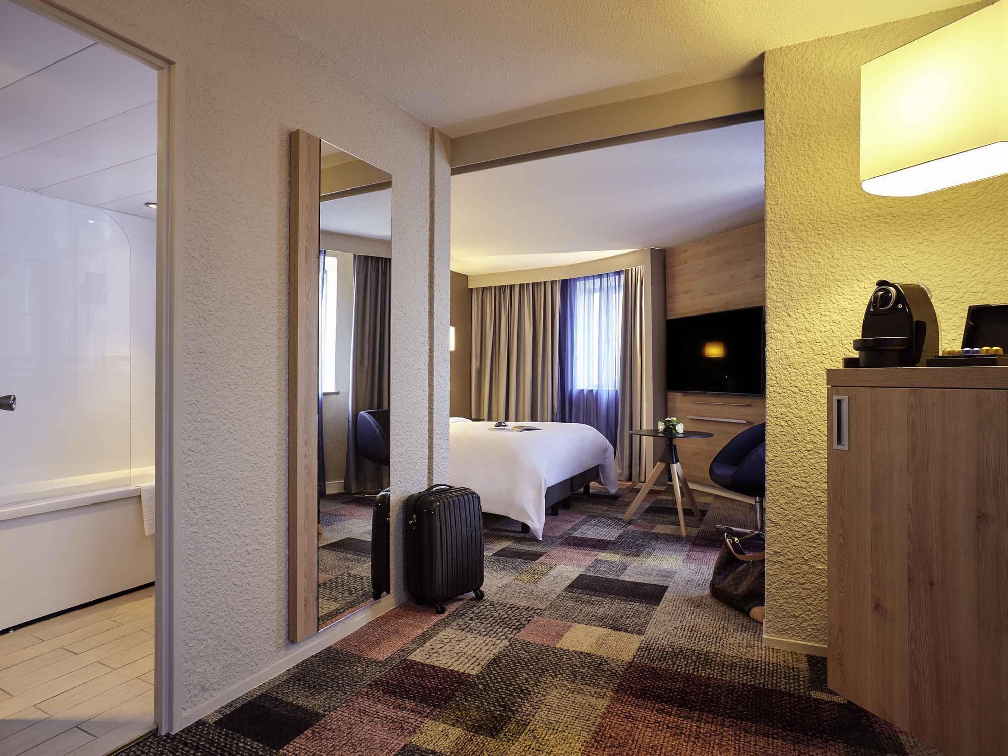 Mercure Le Havre Centre Bassin du Commerce