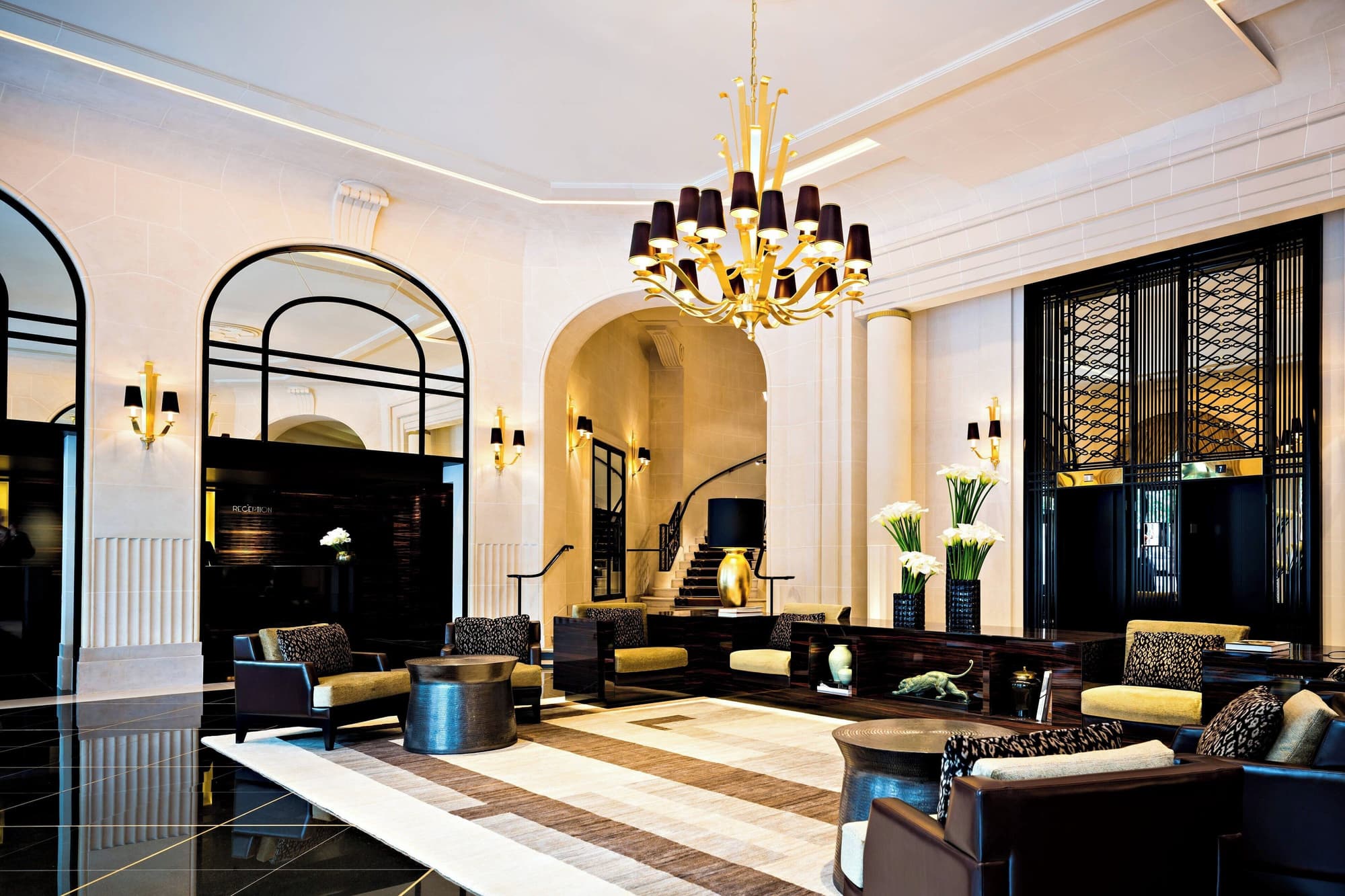 Prince de Galles, a Luxury Collection Hotel, Paris