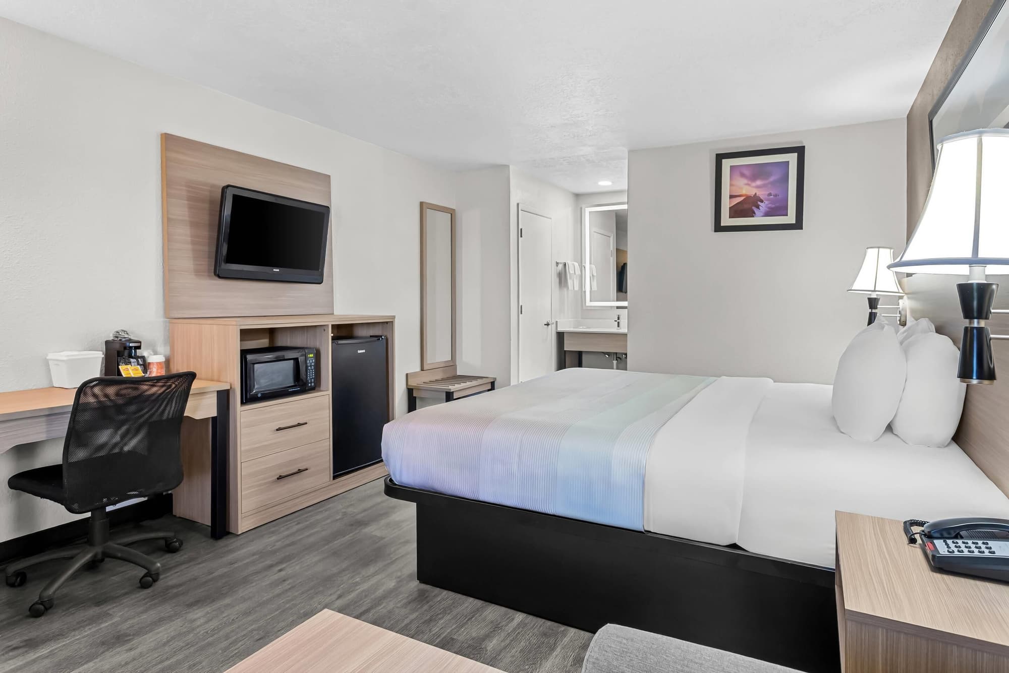 Quality Inn & Suites Sunport Airport Albuquerque