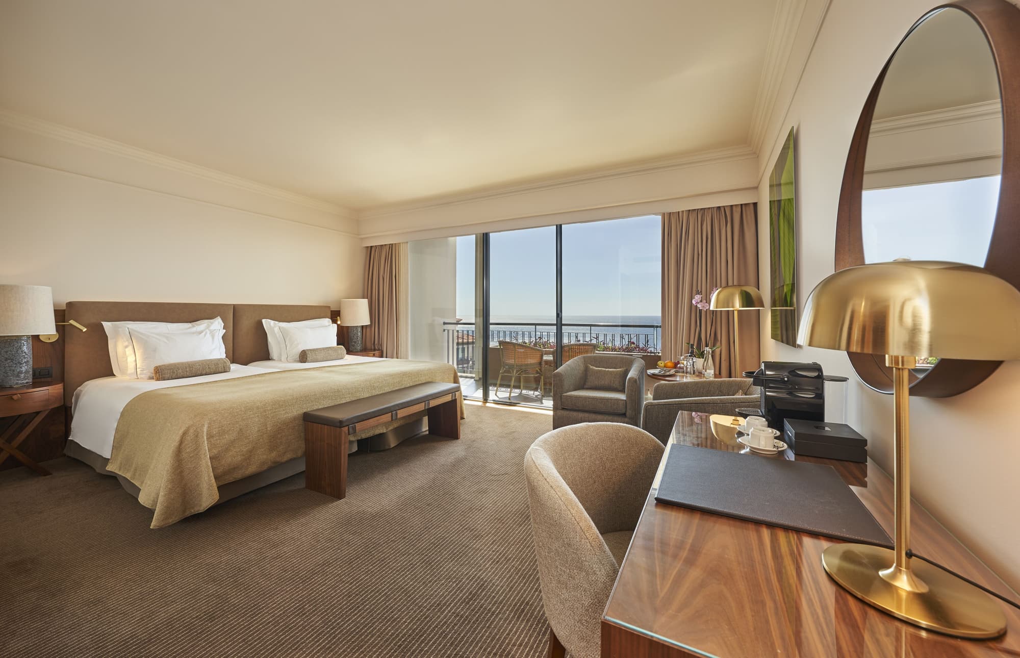 The Cliff Bay, by PortoBay
