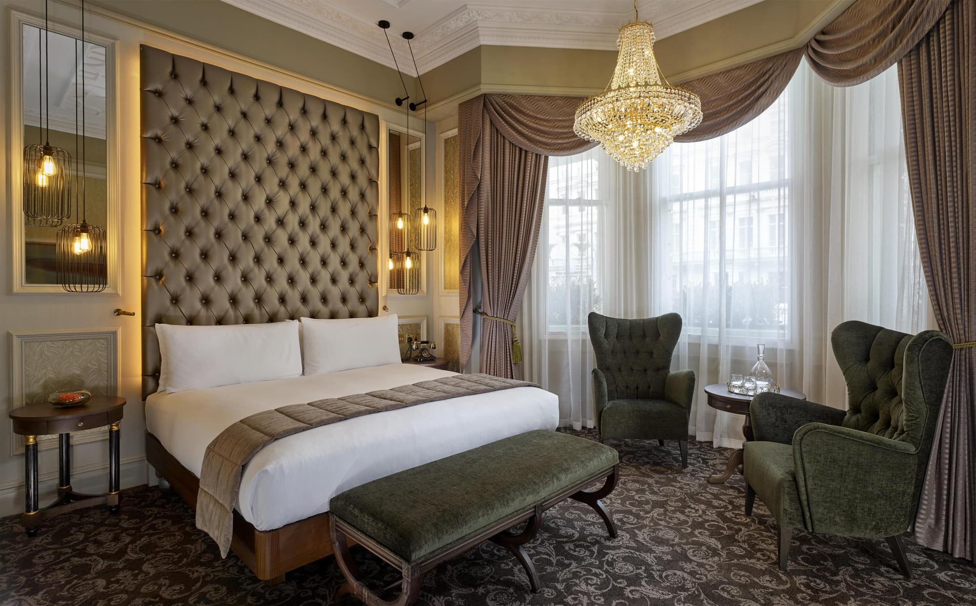 100 Queen's Gate Hotel London Kensington, Curio Collection by Hilton