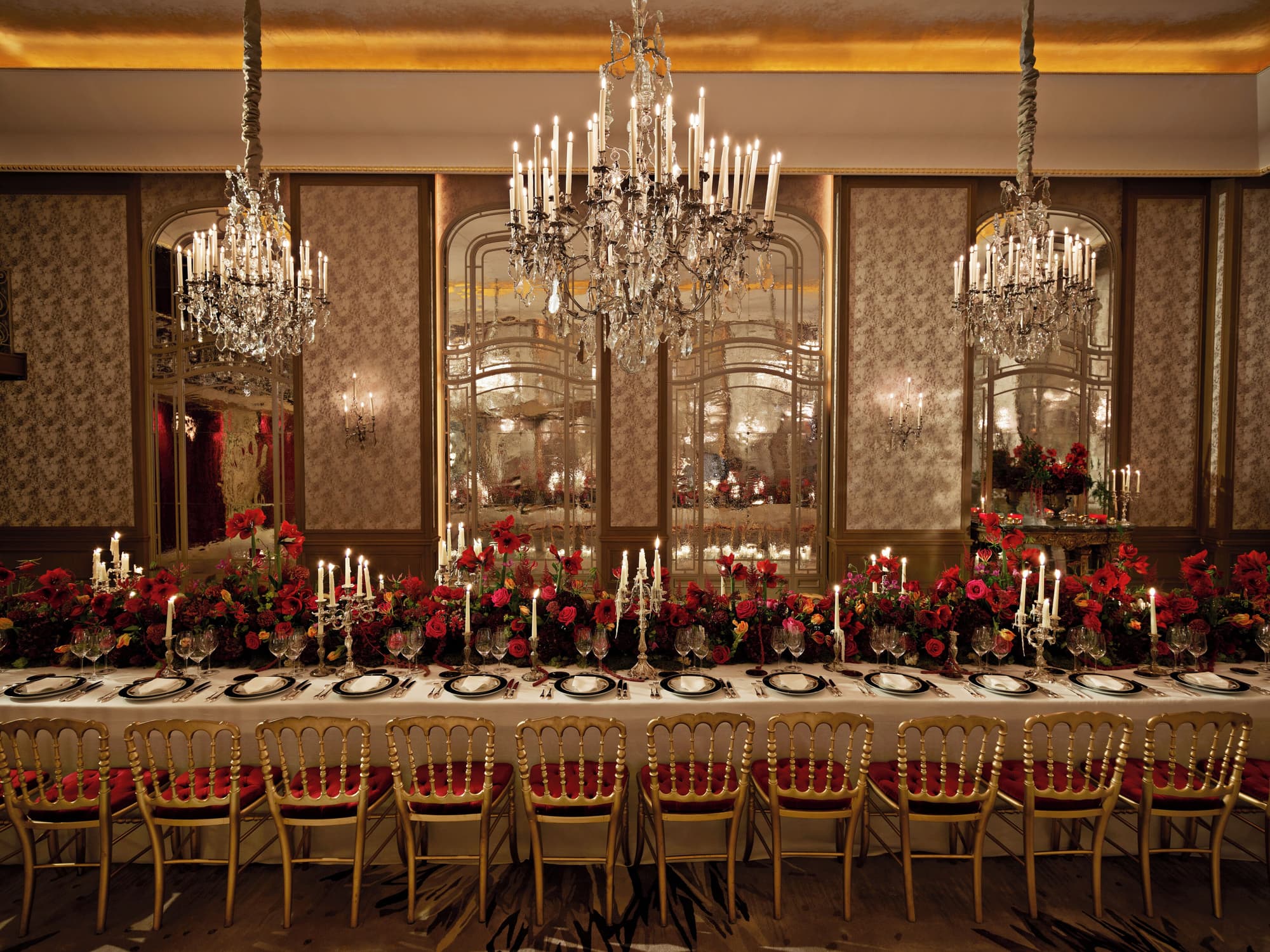 Hôtel Plaza Athénée - Dorchester Collection