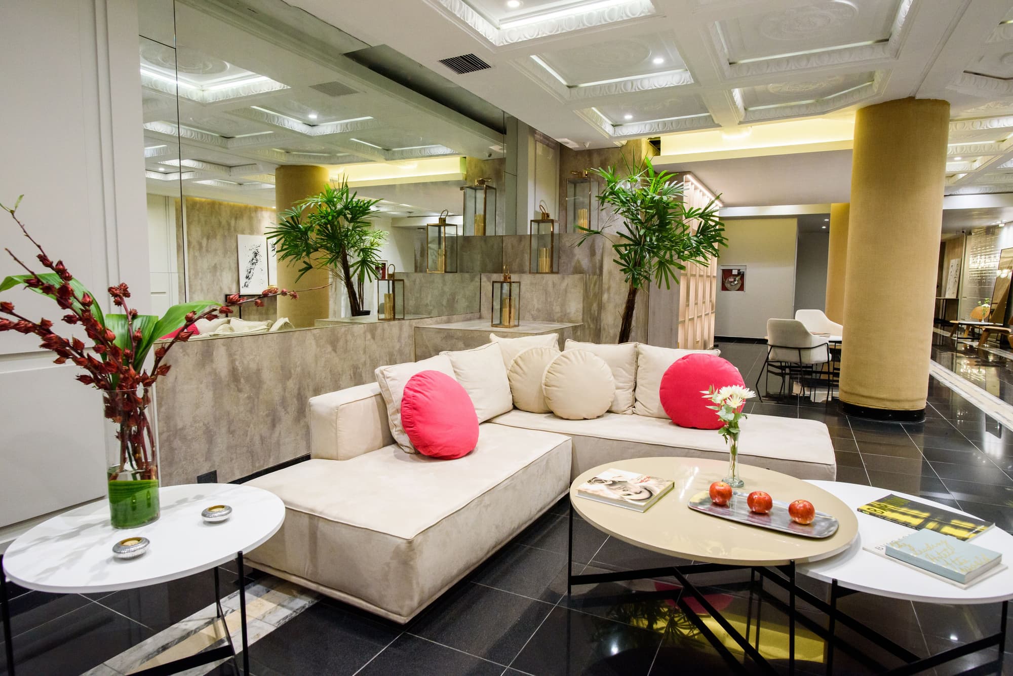 1253 Recoleta Small Hotel