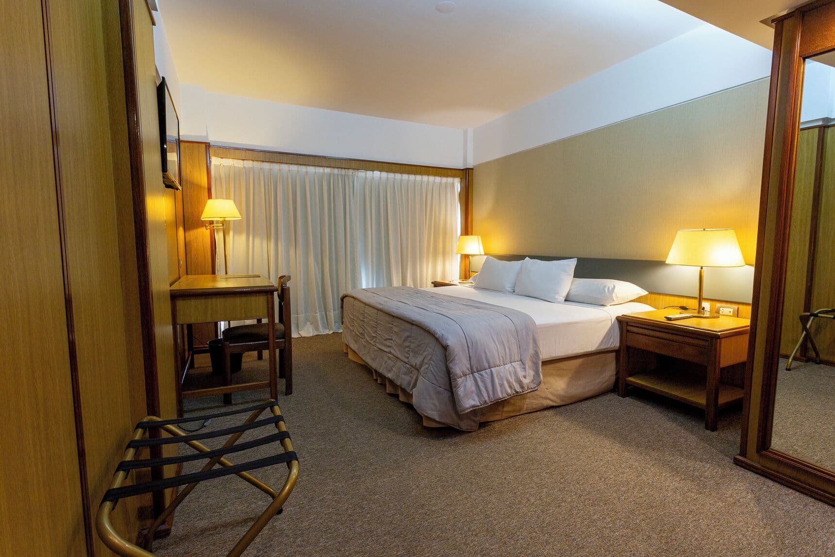 Conte Hotel