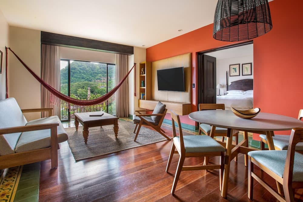 Los Suenos Marriott Ocean & Golf Resort
