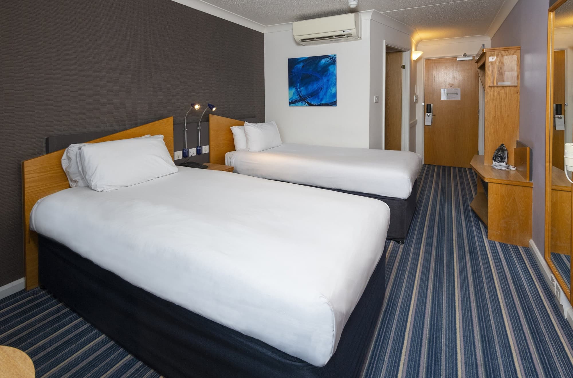 Holiday Inn Express London Wandsworth by IHG