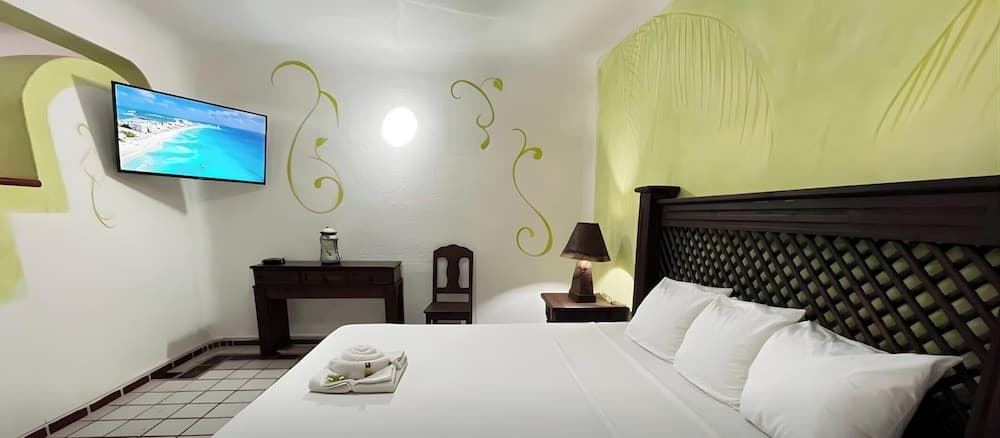 Hotel Xbalamqué Boutique & Spa