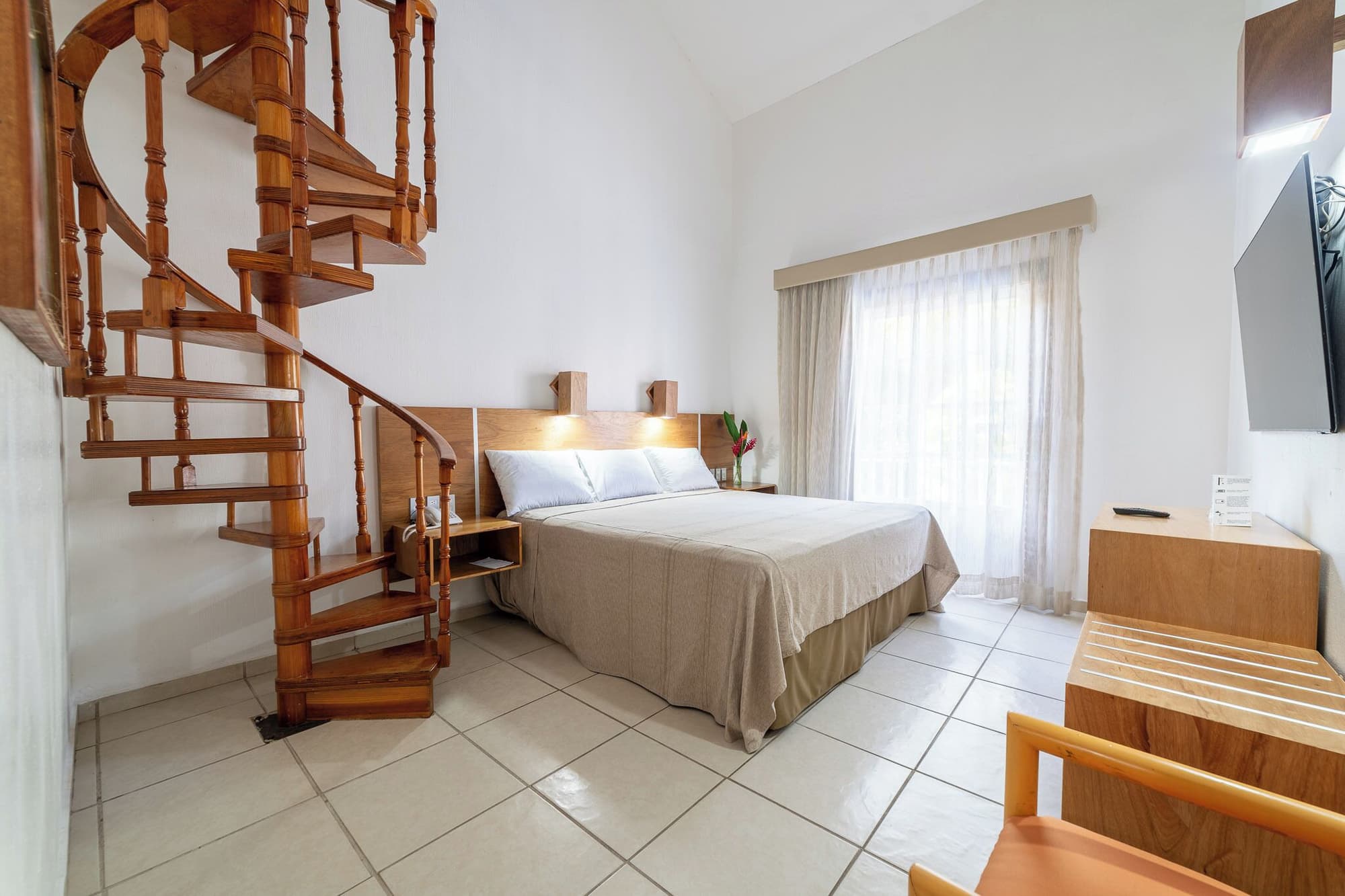 Hotel Castillo Huatulco & Beach Club