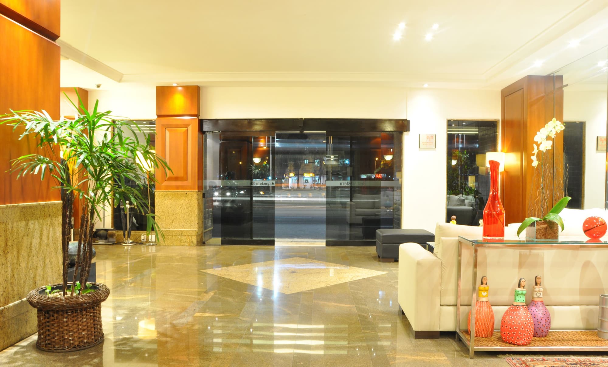 Augusto's Rio Copa Hotel