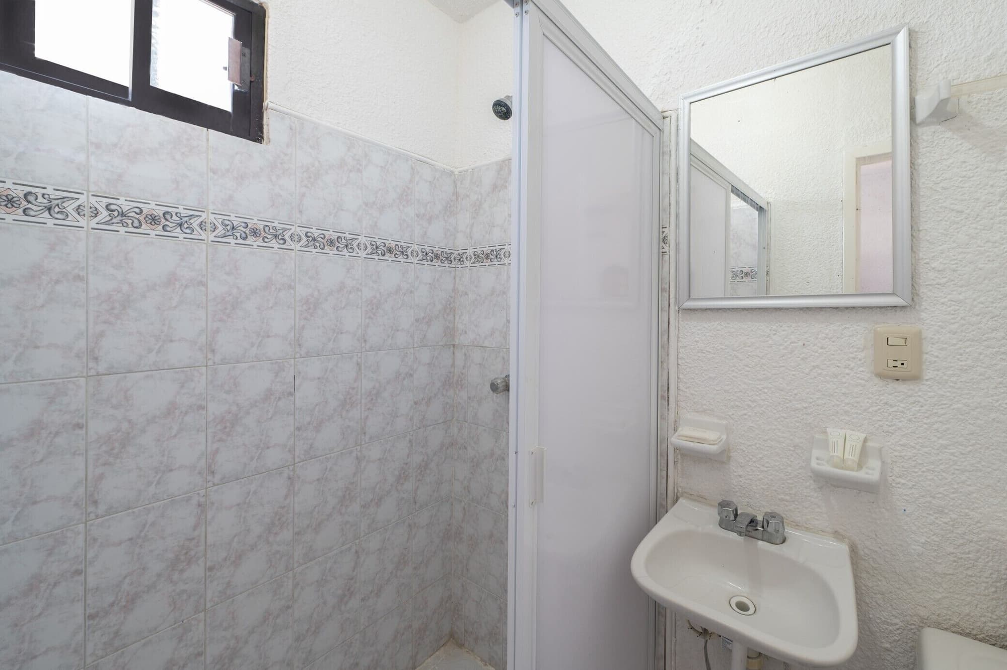 Hotel Imperial Laguna Faranda