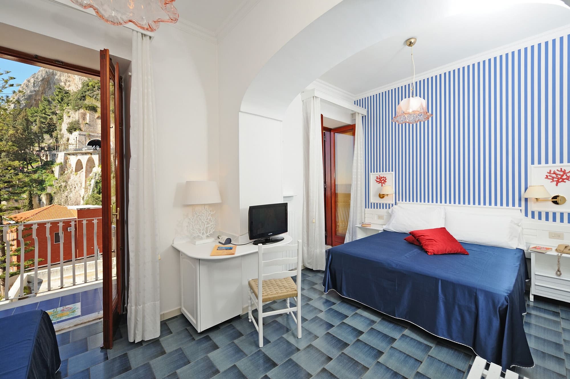 Hotel La Bussola