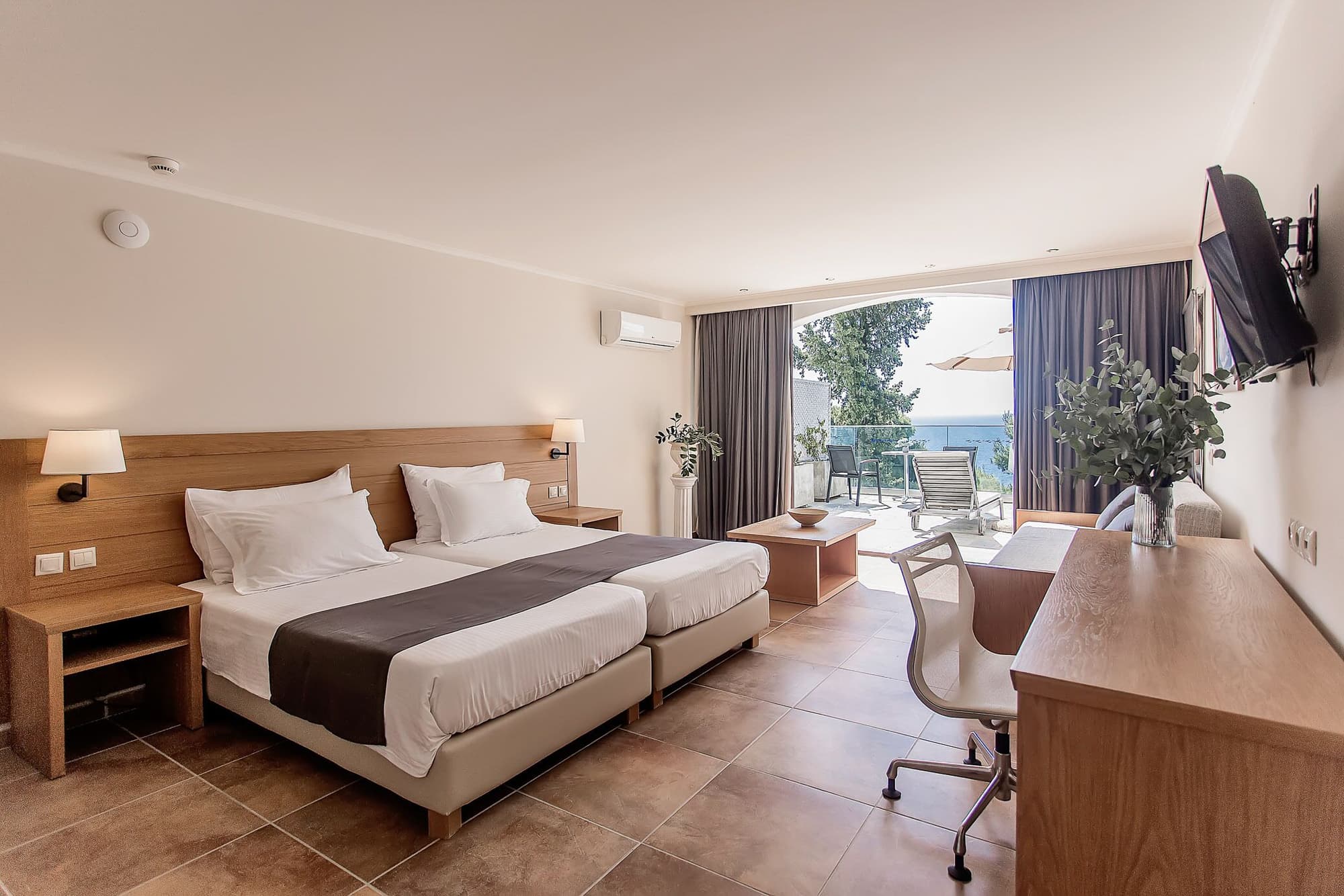 Corfu Holiday Palace Hotel