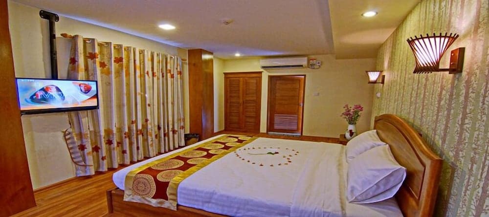 Royal Pearl Hotel