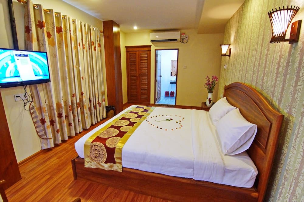Royal Pearl Hotel