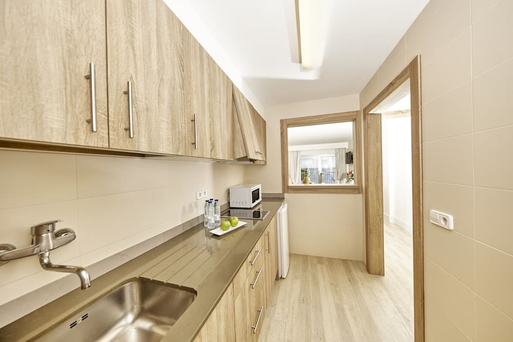 Leonardo Royal & Suites hotel Ibiza Santa Eulalia