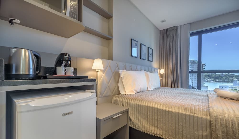 MHFA Studios em Prédio Luxuoso Vista Mar