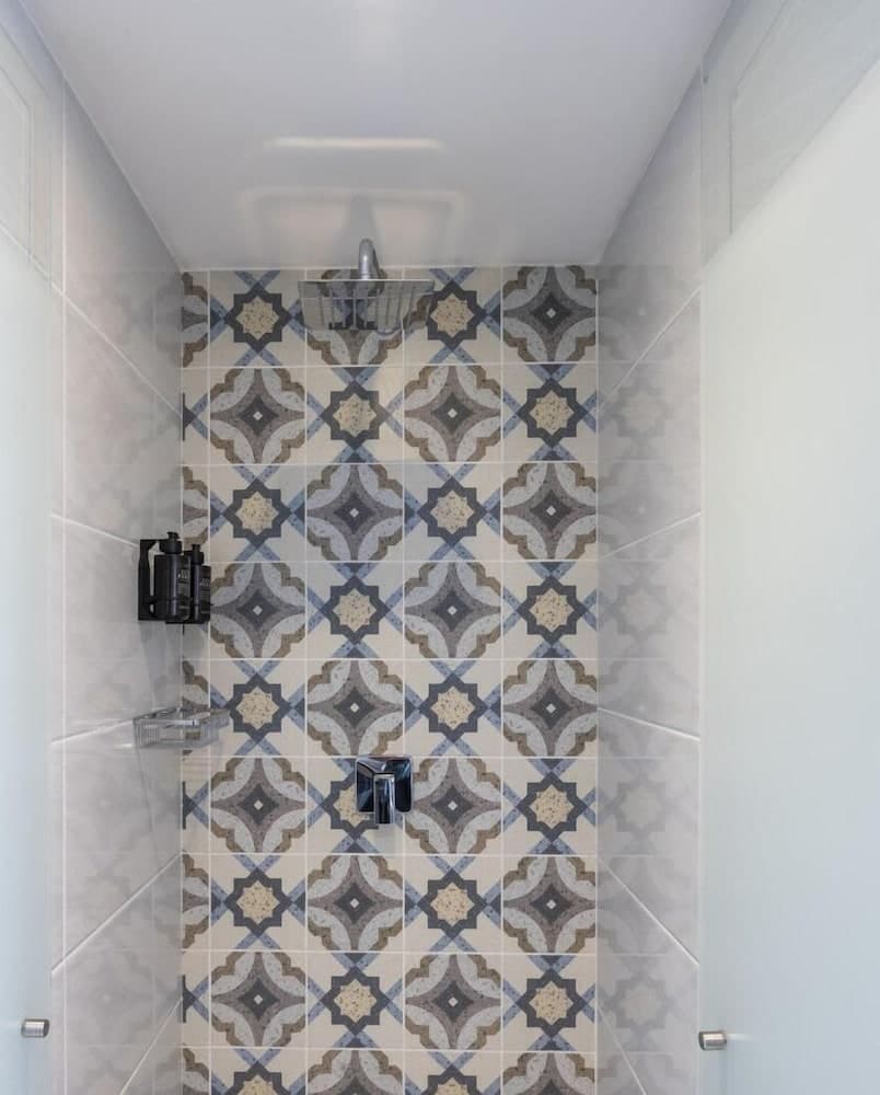 Edificio Taj 97 By Jalo