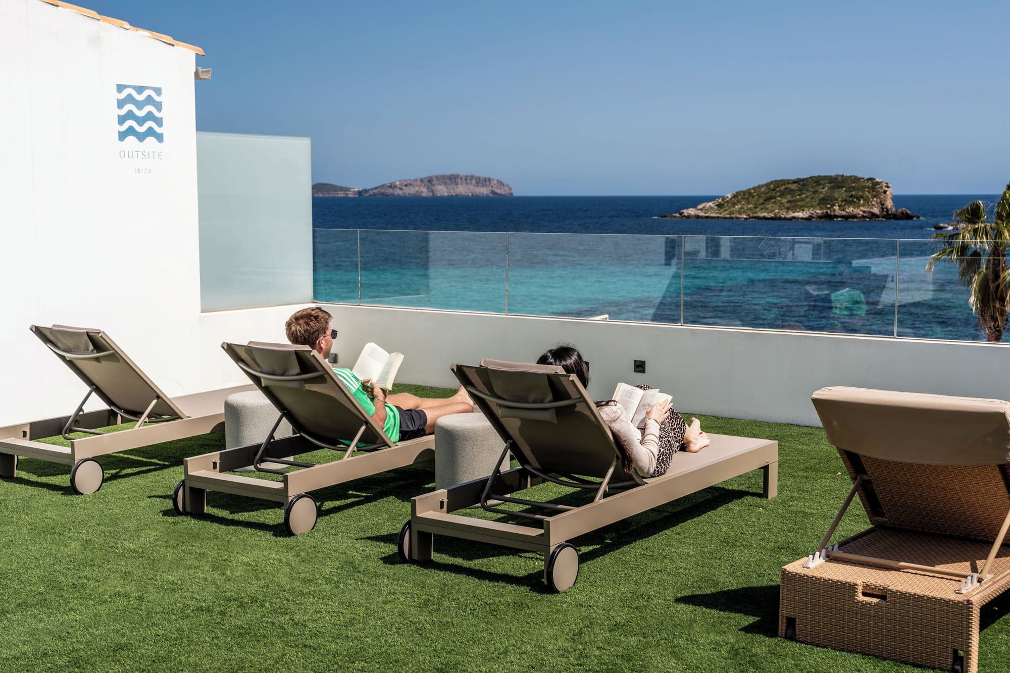 Outsite Ibiza - Work, Connect, Explore