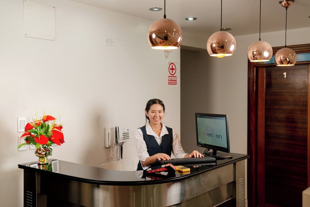 Hotel Melthon Class, Recepción