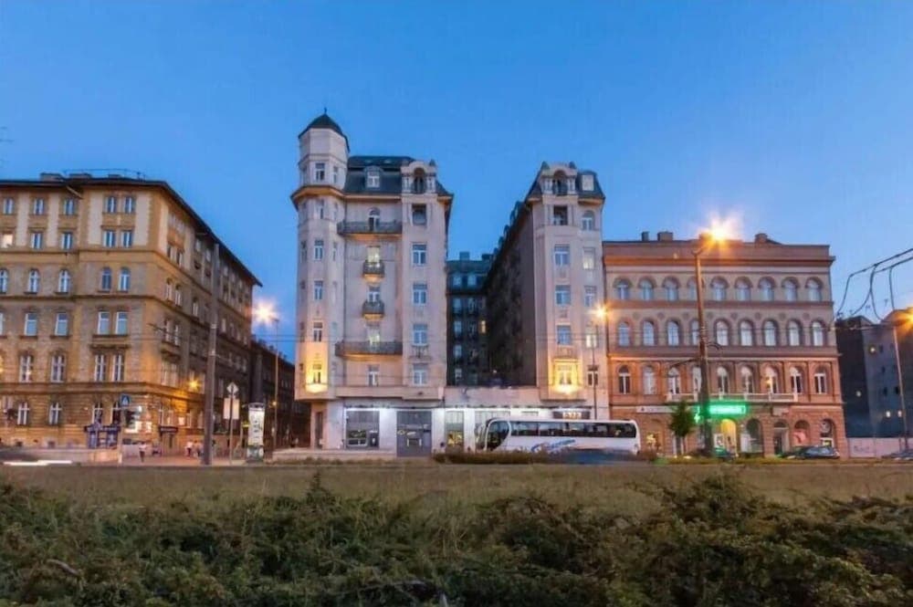 East City Budapest