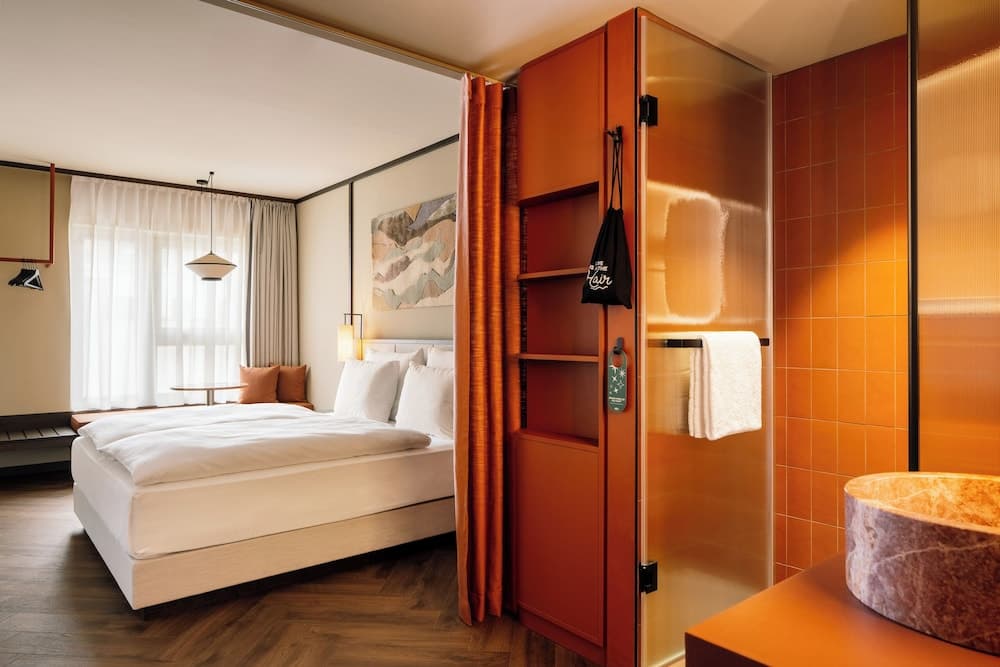 Hotel Schani City