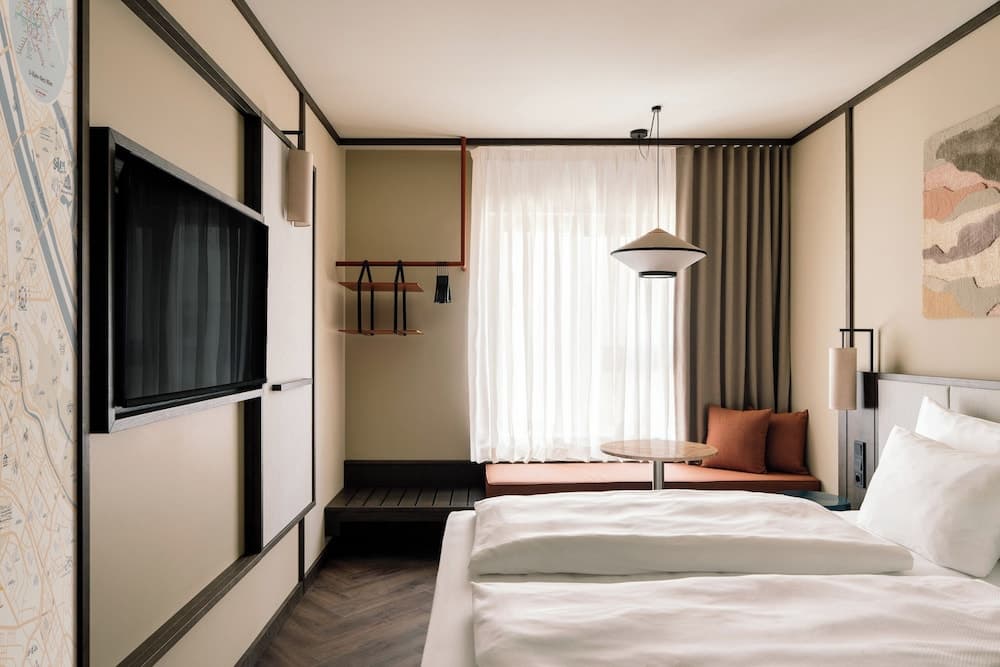 Hotel Schani City