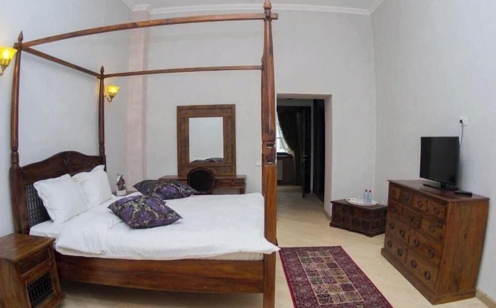 HOTEL REGAL 1880 - Boutique Hotel Sinaia