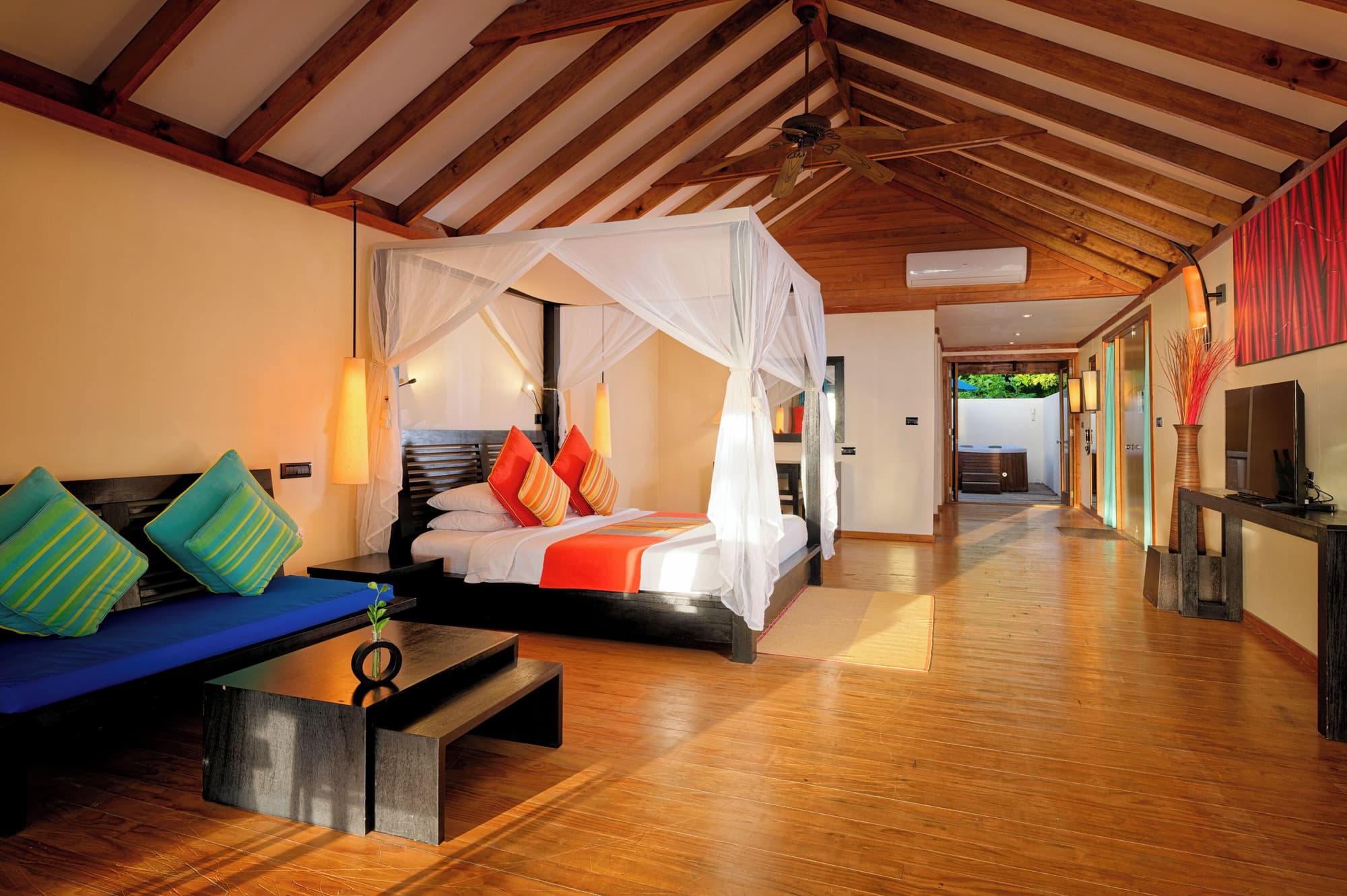 Canareef Resort Maldives