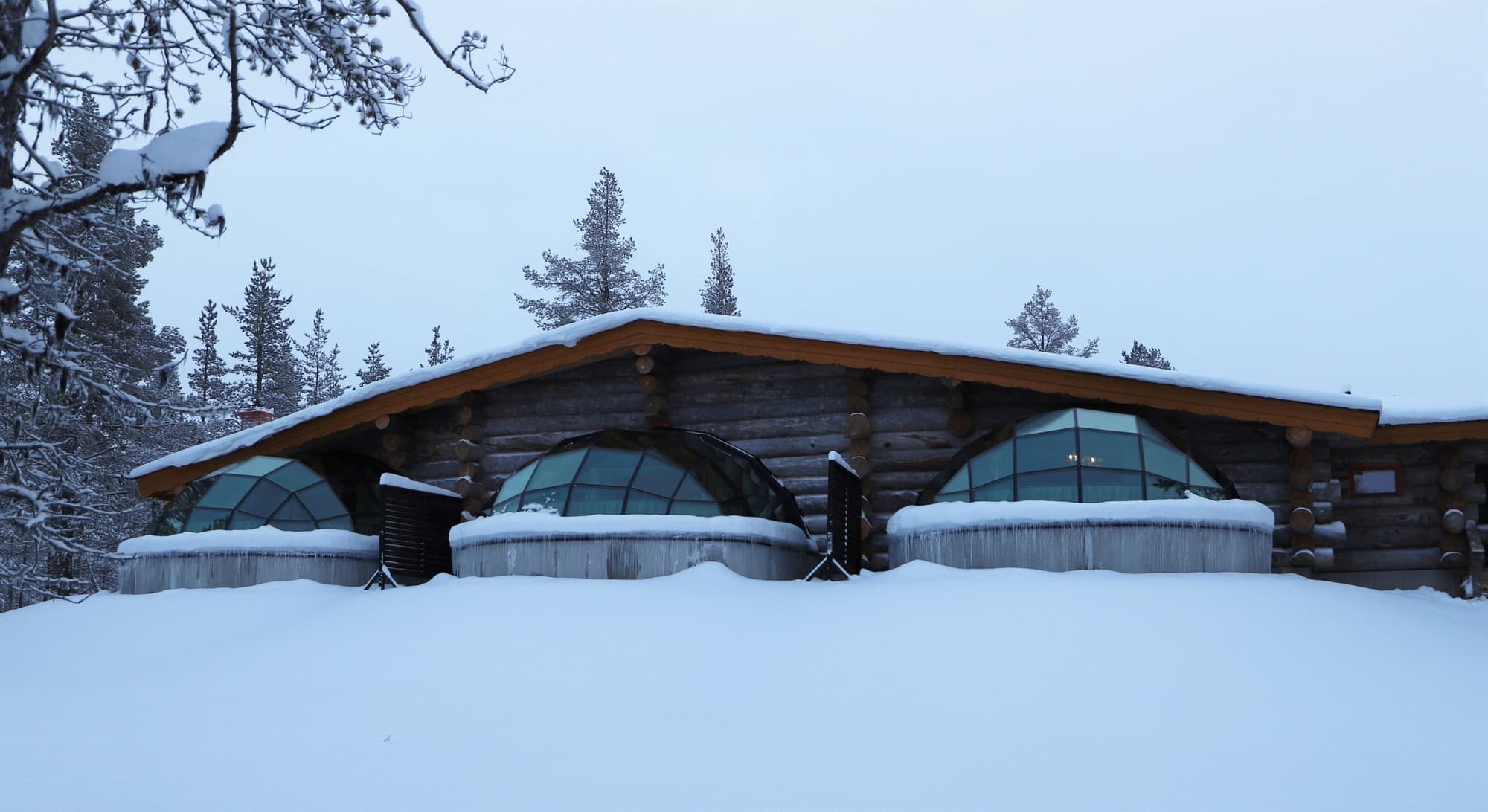 Kakslauttanen Arctic Resort