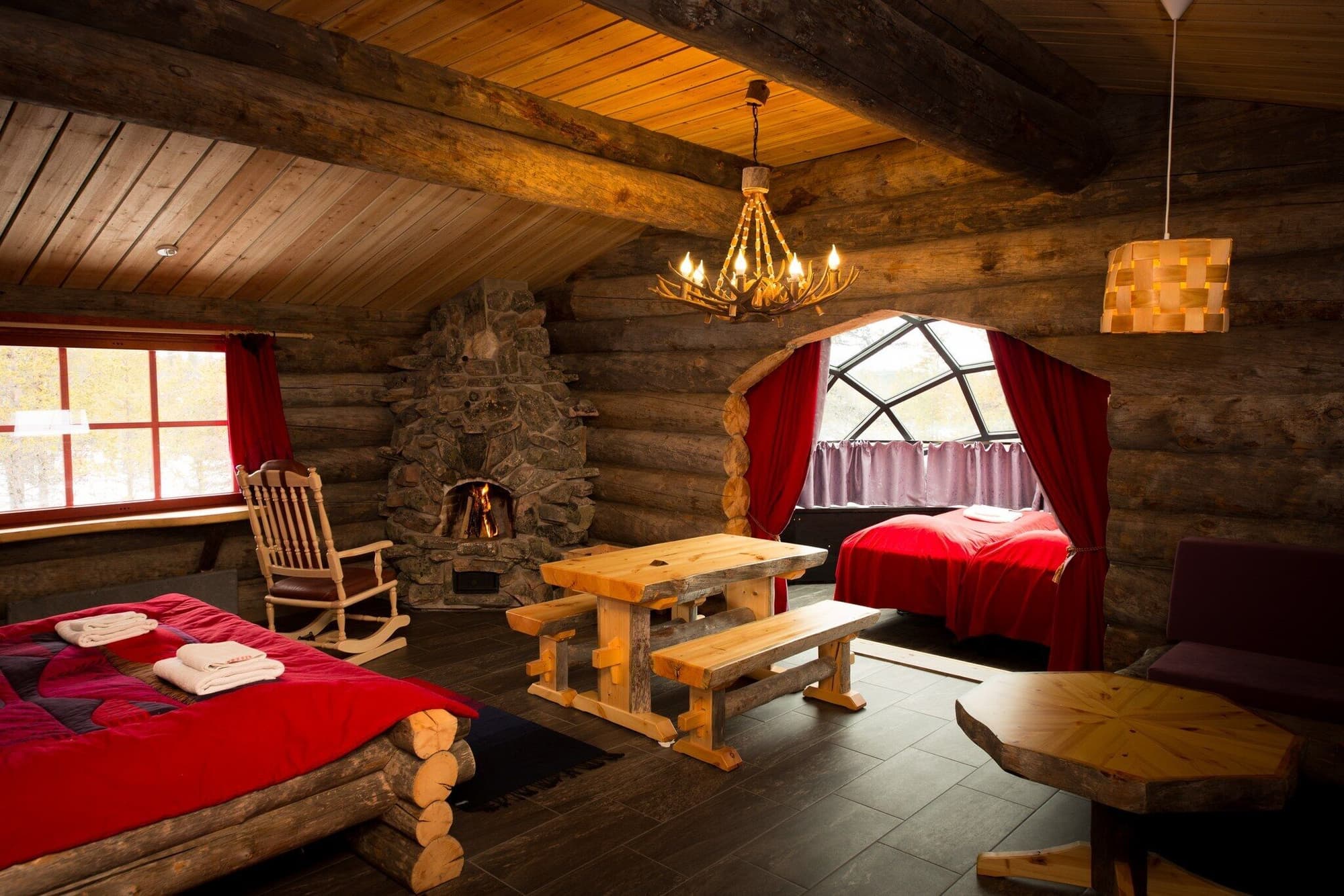 Kakslauttanen Arctic Resort