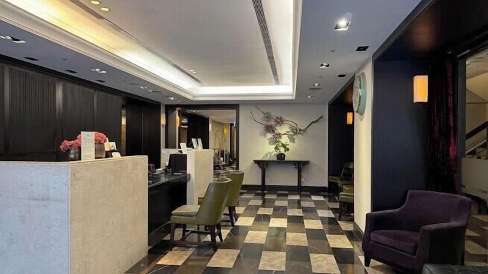 53 Hotel