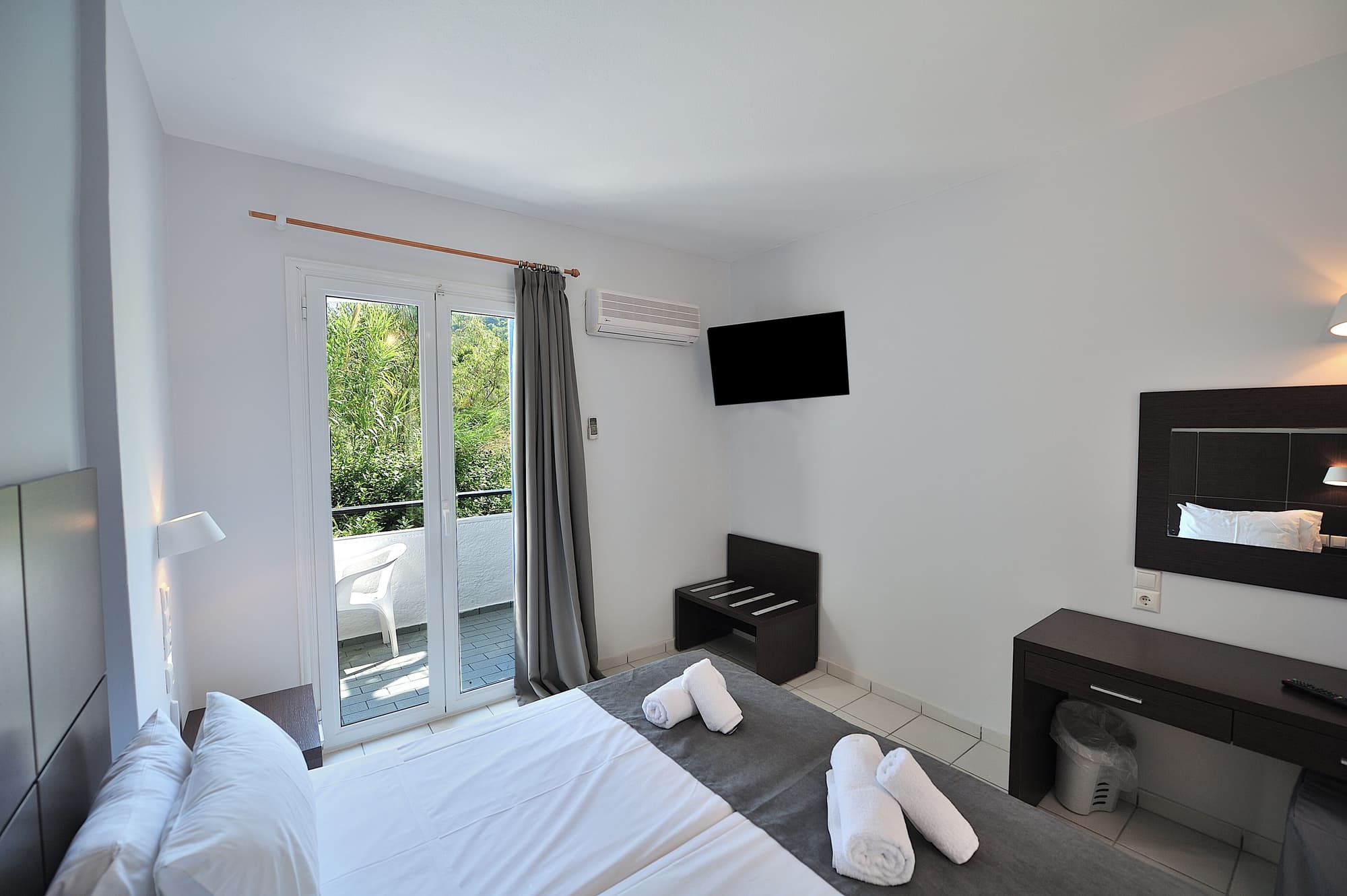 Anamar Skiathos Hotel