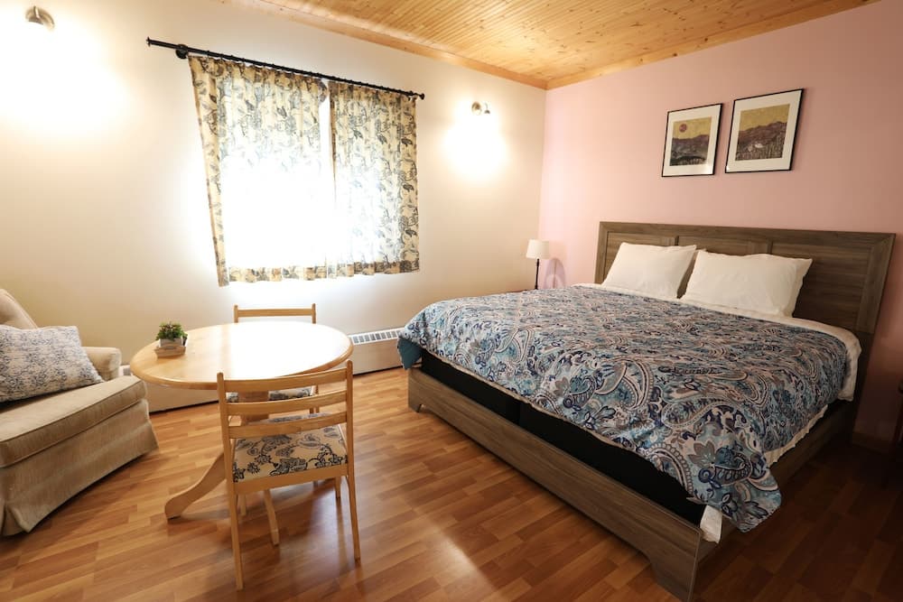 Kaleido Lodge Yukon