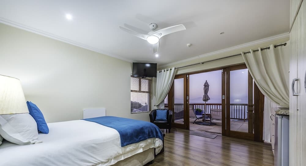 Aquamarine Guest House