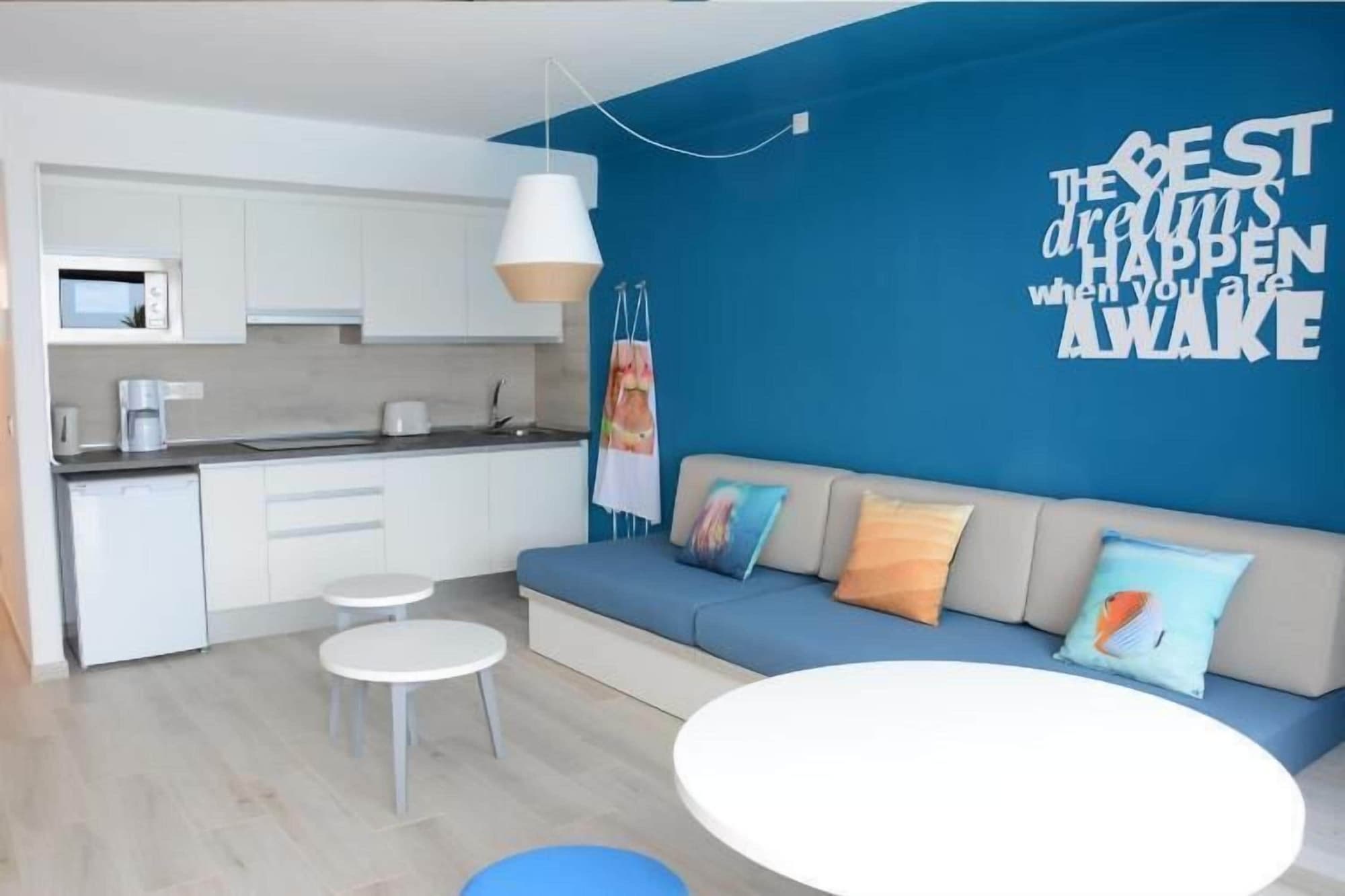 R2 Bahía Kontiki Beach Apartments