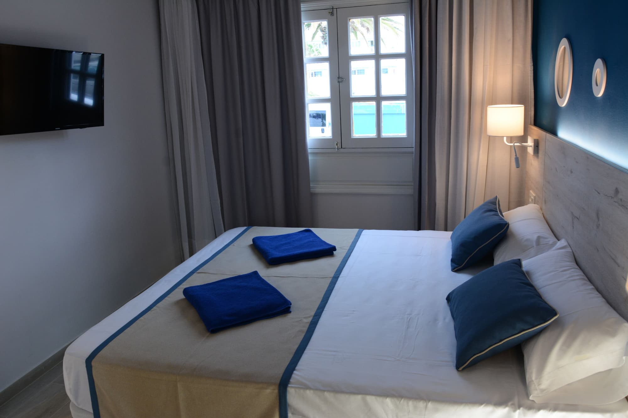 R2 Bahía Kontiki Beach Apartments