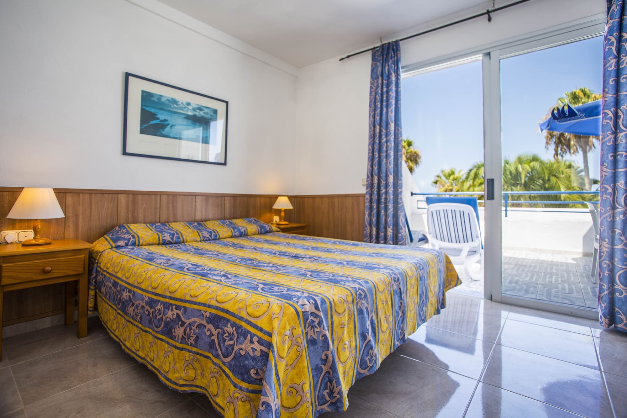 Apartamentos Puerto Colon Club