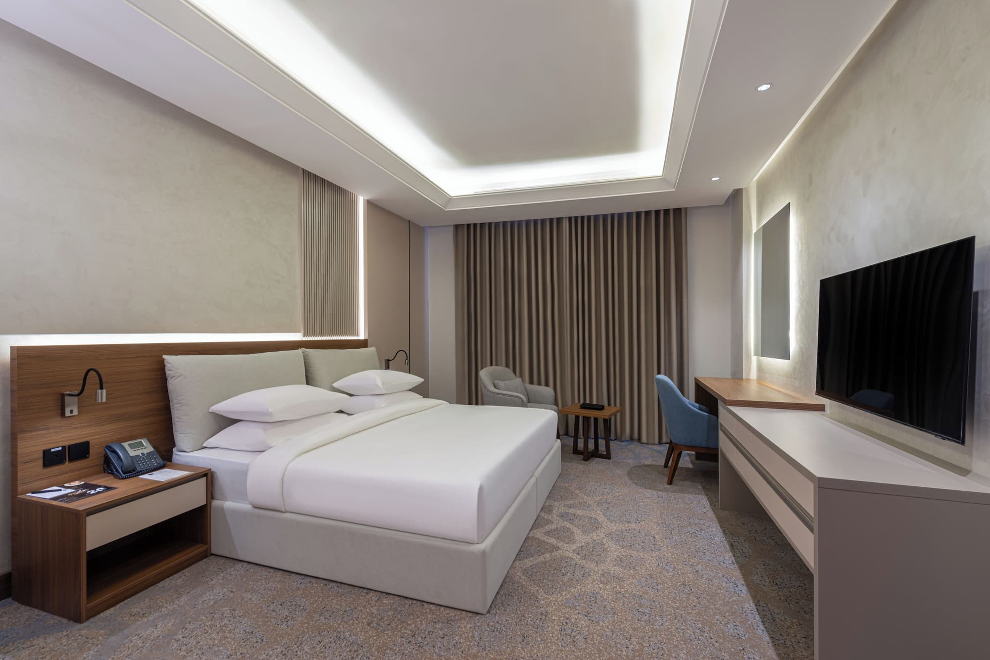 Voyage Hotel