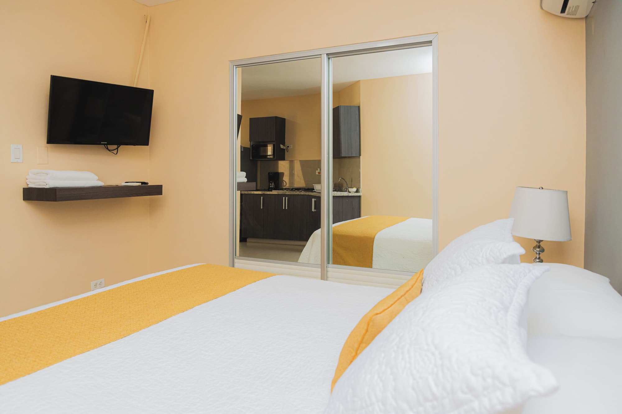 Juanedu Suites