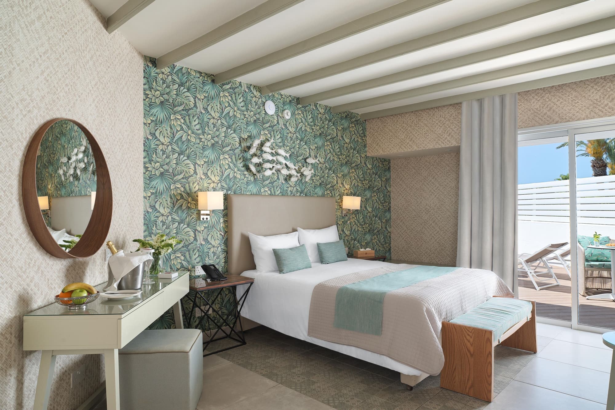 Leonardo Plaza Cypria Maris Beach Hotel & Spa