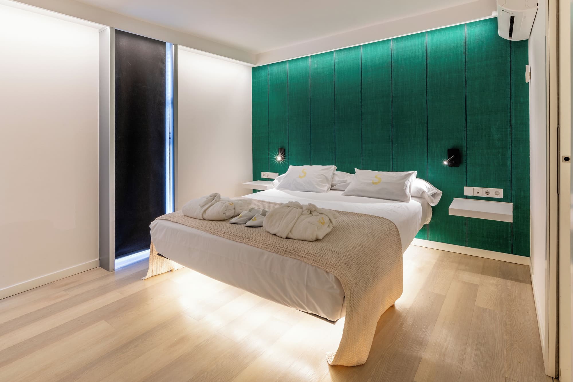 Sud Ibiza Suites