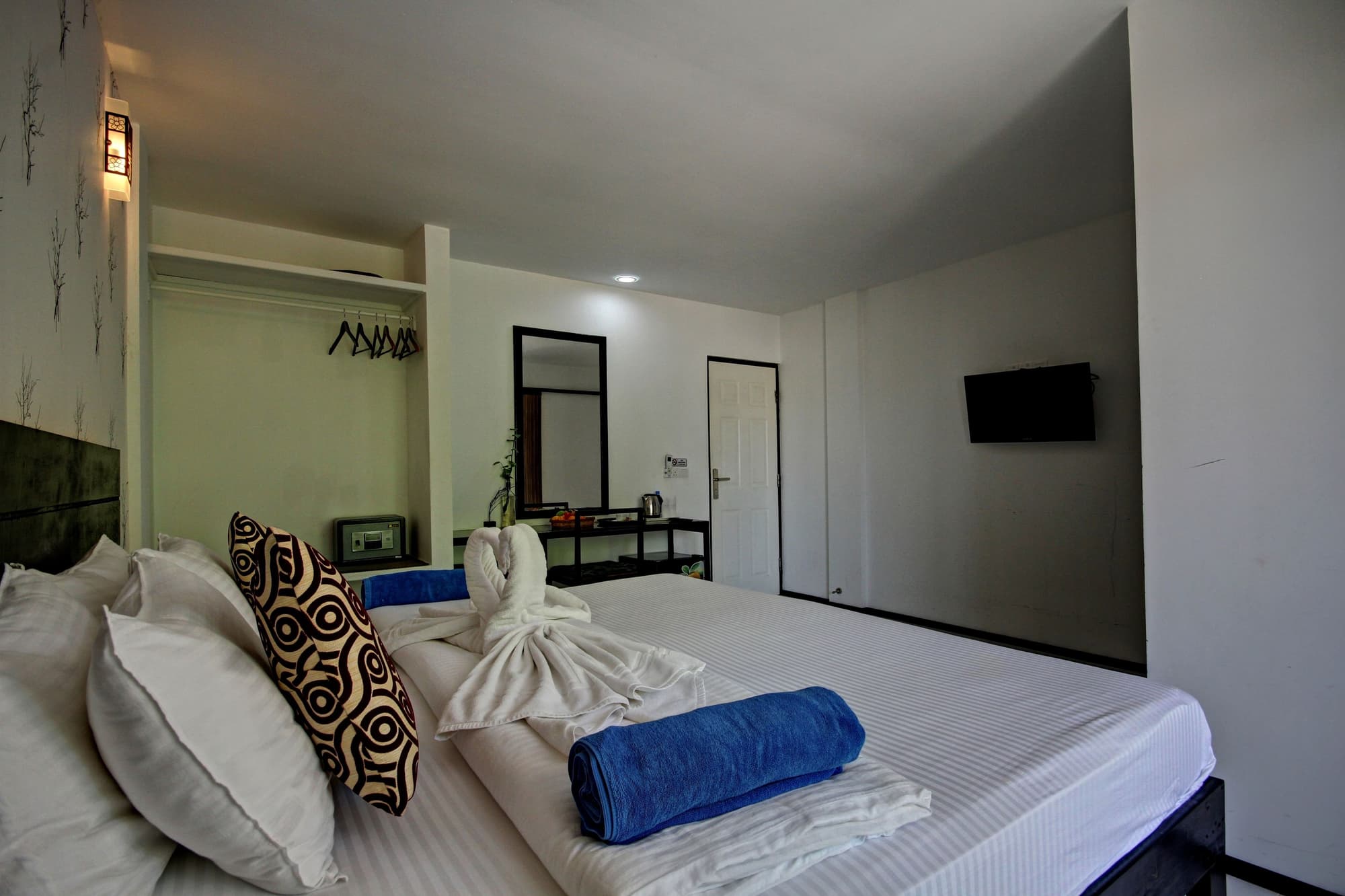 Crown Beach Hotel Maldives
