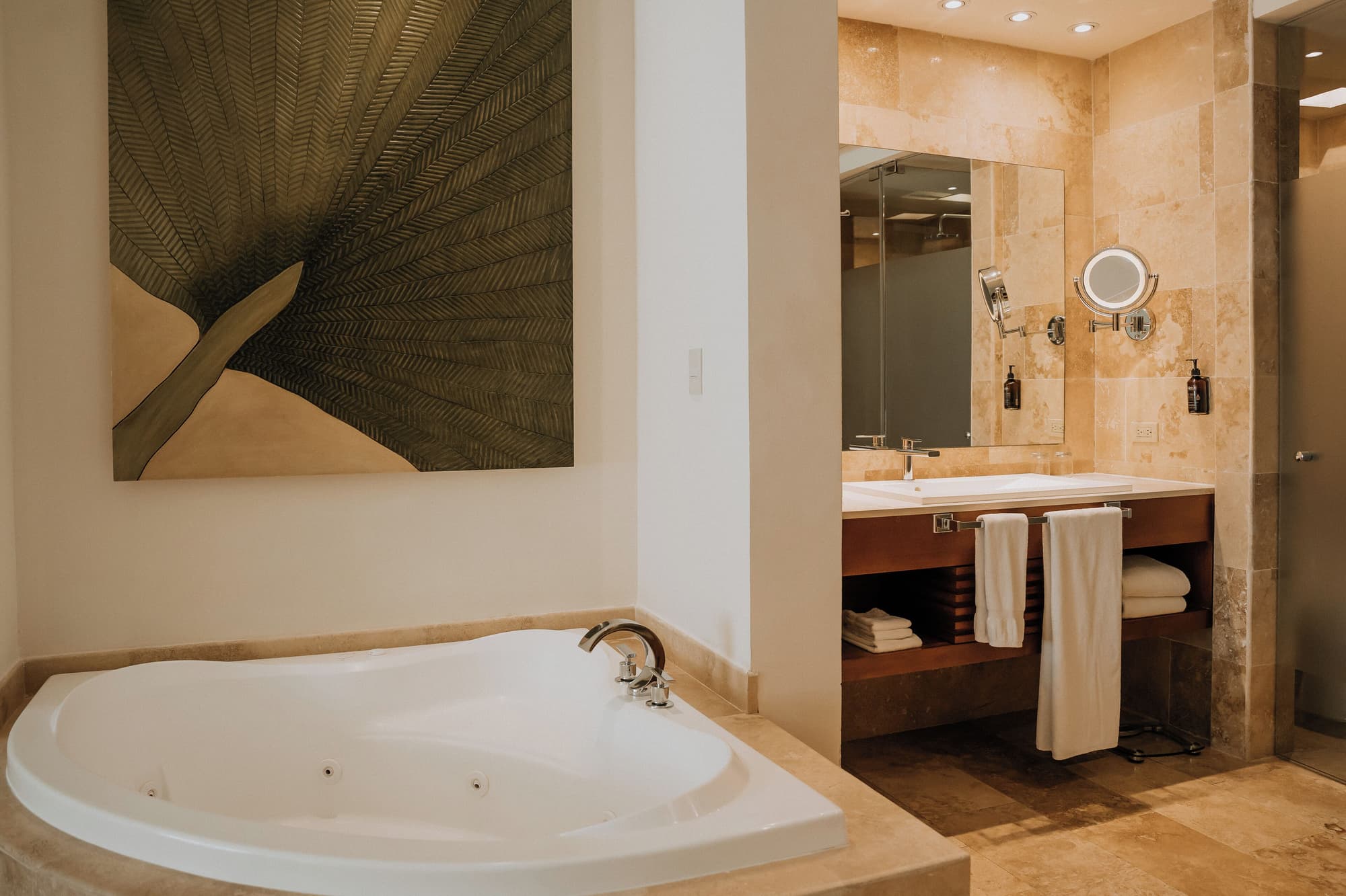 The Reef 28 Hotel & Spa - Luxury Adults Only - All Suites