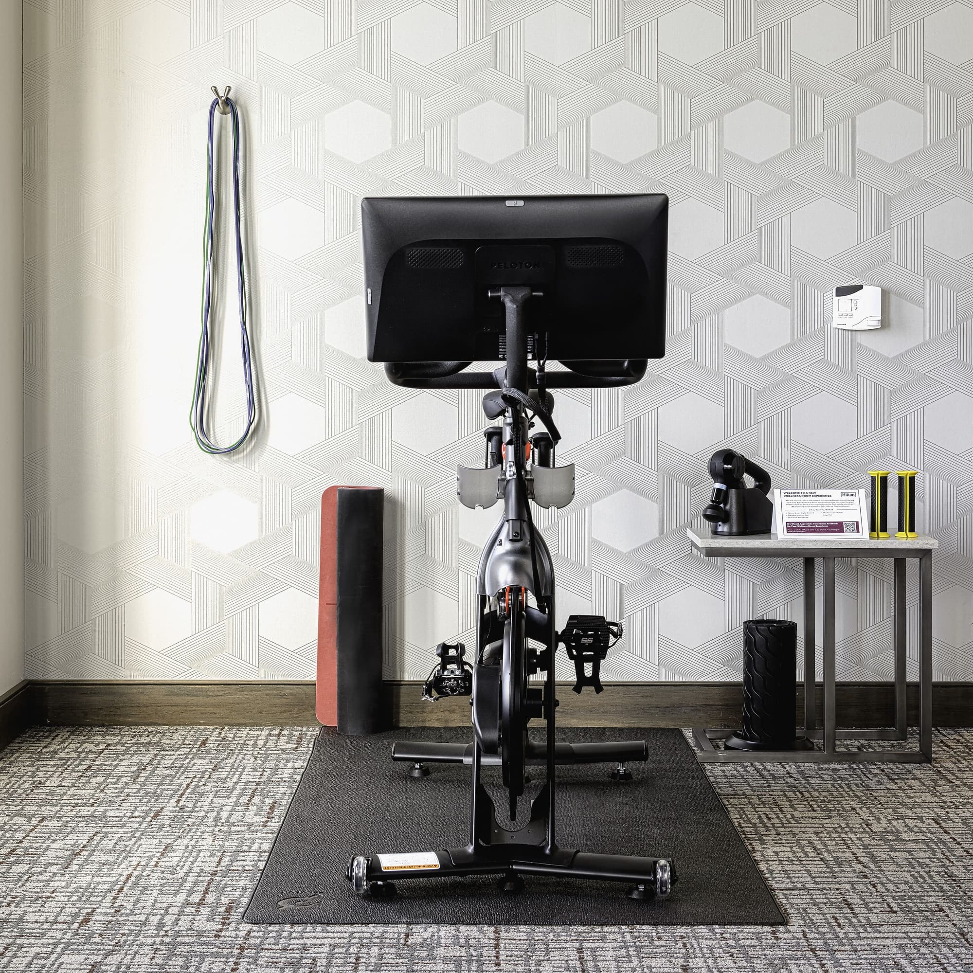 H Hotel Los Angeles, Curio Collection by Hilton