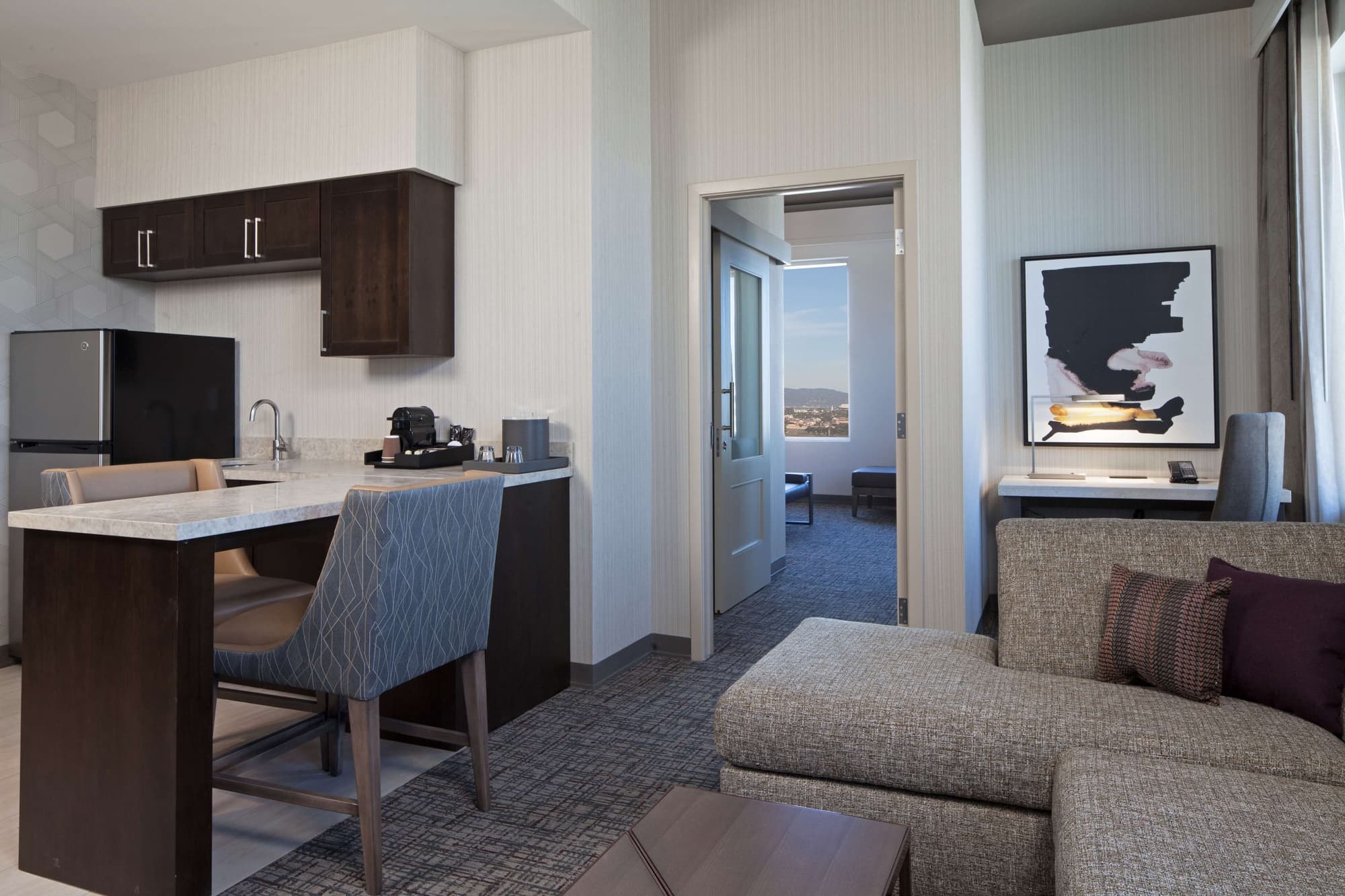 H Hotel Los Angeles, Curio Collection by Hilton