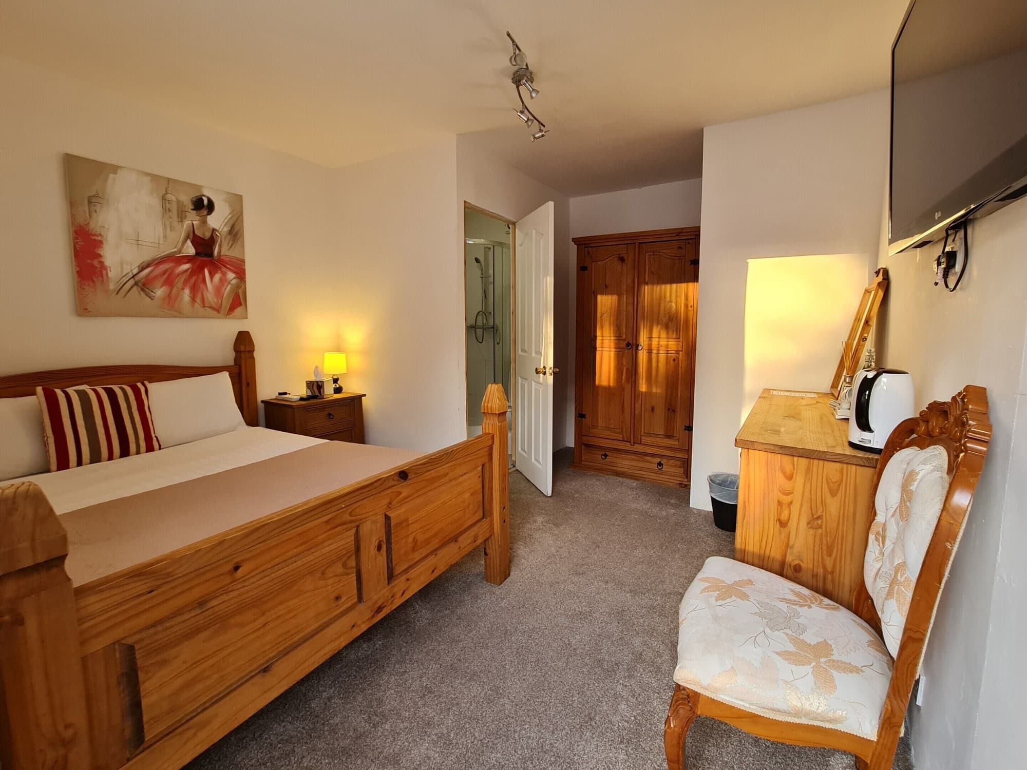 Pymgate Lodge Hotel