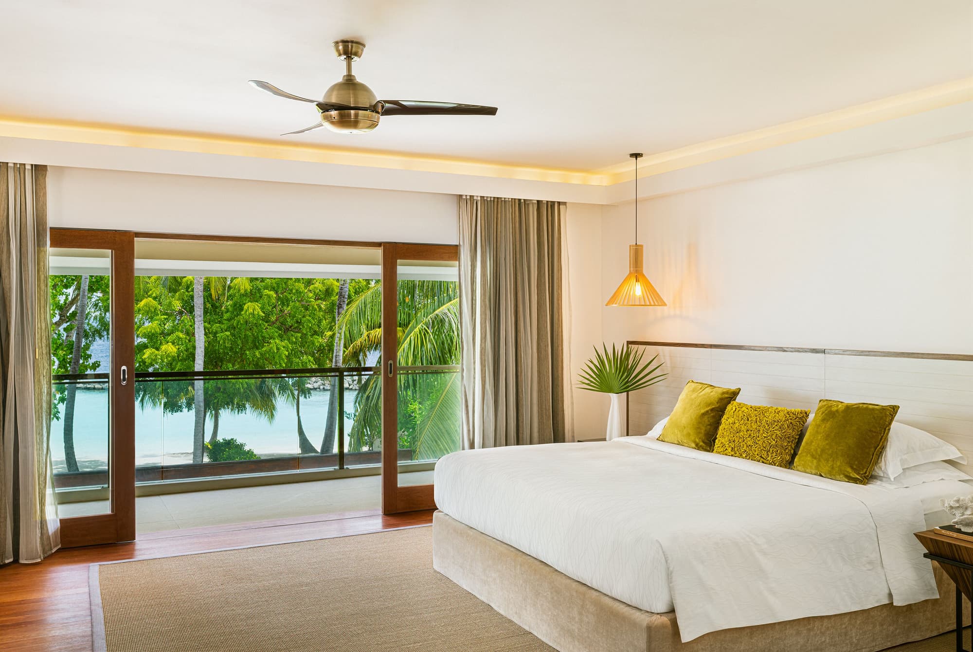 Niva Kurumba Maldives