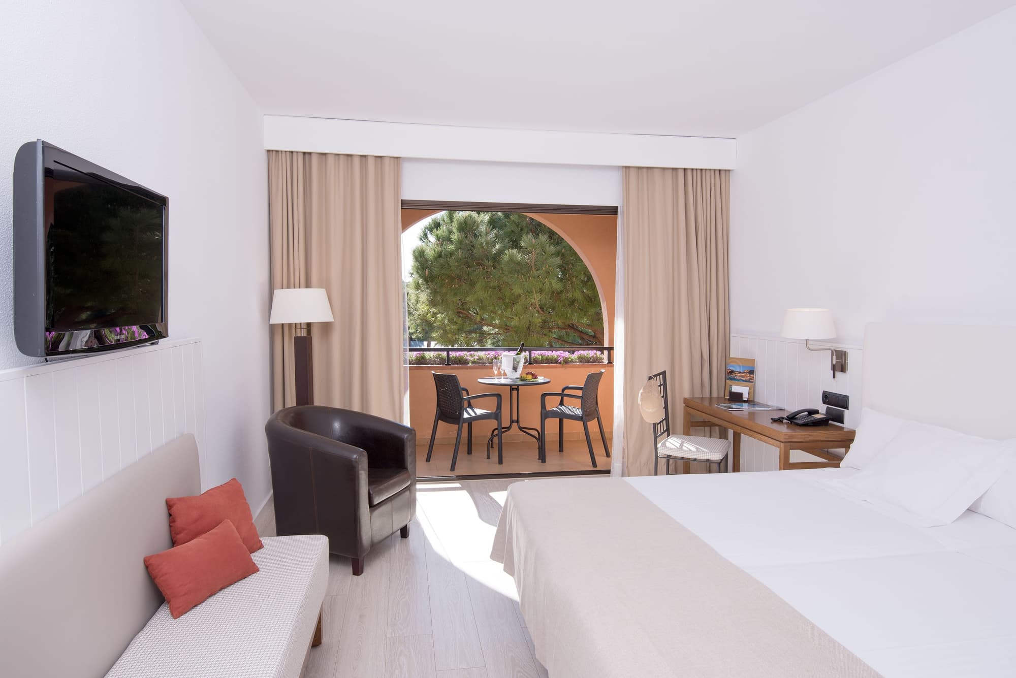La Costa Golf & Beach Resort