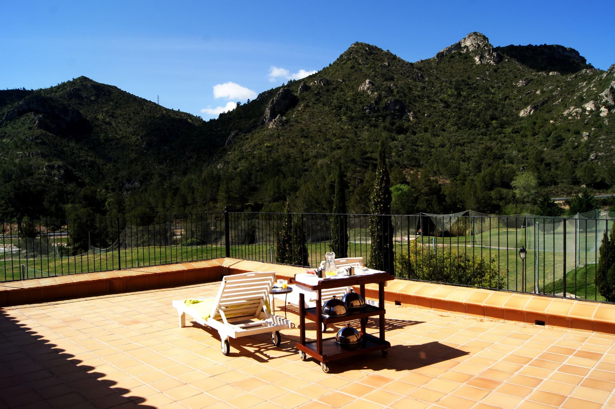 La Figuerola Hotel & Restaurant
